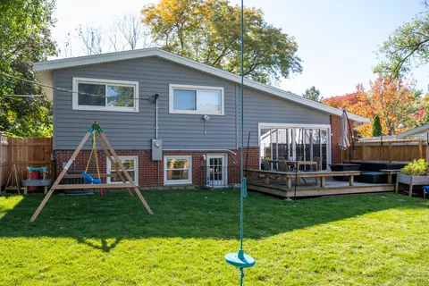950 Brookside Ln, Deerfield, IL 60015 photo 5