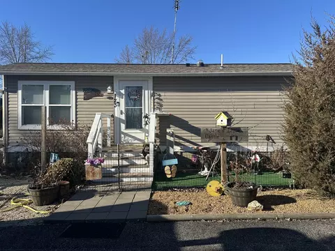 123 Largemouth Ln, Wilmington, IL 60481