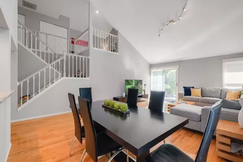 Dining - 1307 Glengary Ct, Wheeling, IL 60090 photo 1 of 1