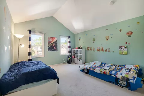 Bedroom - 1307 Glengary Ct, Wheeling, IL 60090 photo 2 of 2