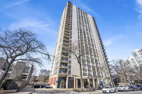 1355 N Sandburg Ter #2306D, Chicago, IL 60610