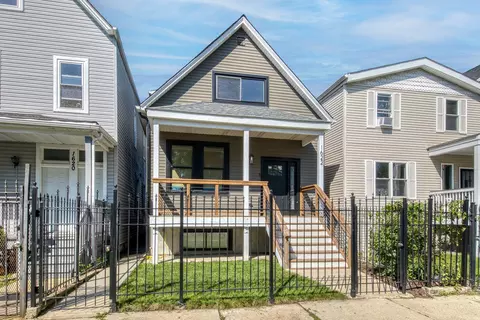 1622 N Spaulding Ave, Chicago, IL 60647