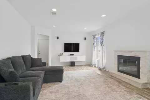 Other - 148 Wilshire Dr, Wheeling, IL 60090 photo 2 of 7