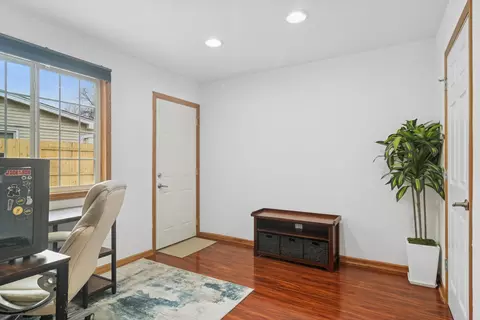 Entry Way - 148 Wilshire Dr, Wheeling, IL 60090 photo 1 of 1