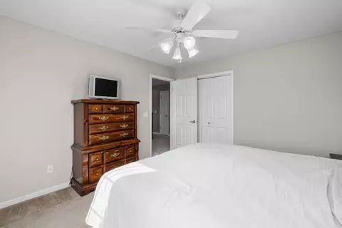 Bedroom - 408 Tombergs Dr, Eldridge, IA 52748 photo 9 of 9