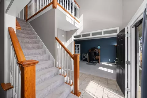 Entry Way - 408 Tombergs Dr, Eldridge, IA 52748 photo 3 of 6