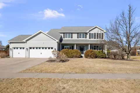 Exterior - 408 Tombergs Dr, Eldridge, IA 52748 photo 10 of 10