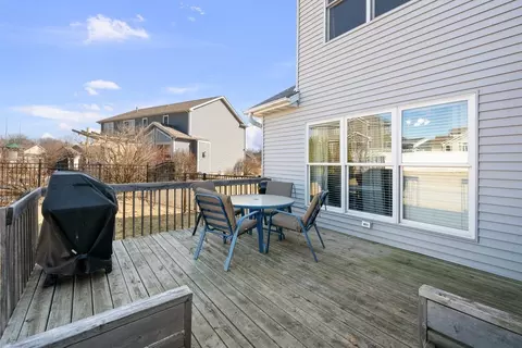 Exterior - 408 Tombergs Dr, Eldridge, IA 52748 photo 5 of 10