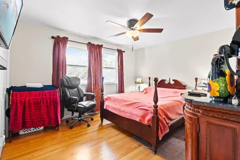 Bedroom - Undisclosed, Hazel Crest, IL 60429 photo 4 of 5