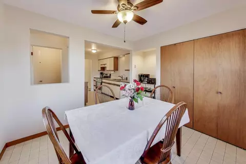 4 N405 2nd Ave, Addison, IL 60101 photo 9