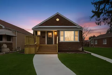 14223 S La Salle St, Riverdale, IL 60827