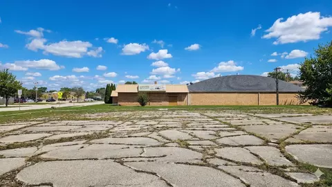 525 S Addison Rd, Addison, IL 60101 photo 4