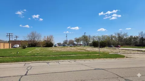 525 S Addison Rd, Addison, IL 60101 photo 8