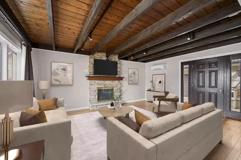 Living - 324 Warren Rd, Glenview, IL 60025 photo 2 of 5