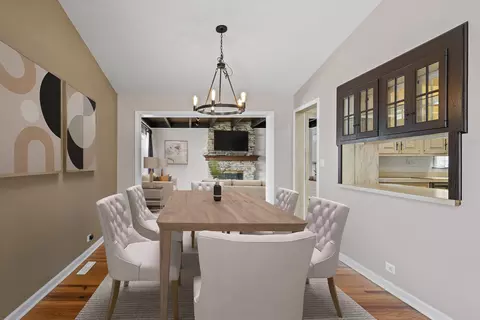 Dining - 324 Warren Rd, Glenview, IL 60025 photo 1 of 1