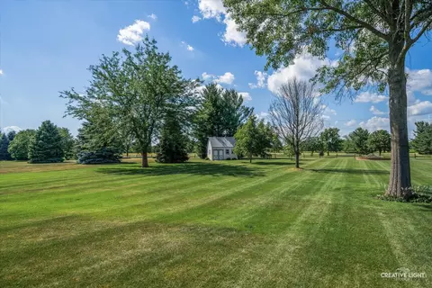 Undisclosed, Bristol, IL 60512 photo 25