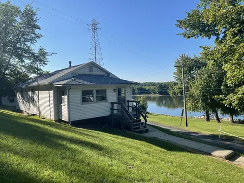 372 N 2629th Rd, Oglesby, IL 61348
