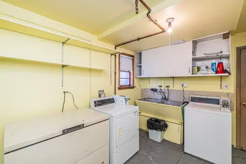 Other - 1044 Willson Dr, Des Plaines, IL 60016 photo 7 of 7