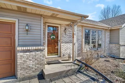 Exterior - 214 Deerpath Dr, Minooka, IL 60447 photo 3 of 8