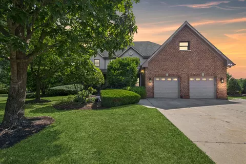 6409 Davidson Ct, Gurnee, IL 60031