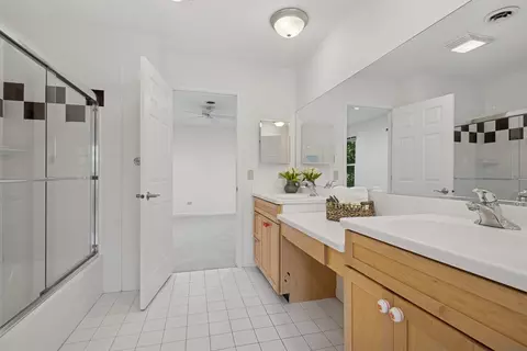 6409 Davidson Ct, Gurnee, IL 60031 photo 21