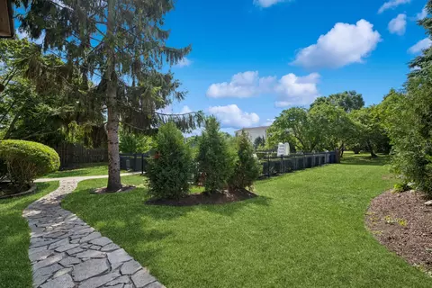 6409 Davidson Ct, Gurnee, IL 60031 photo 36