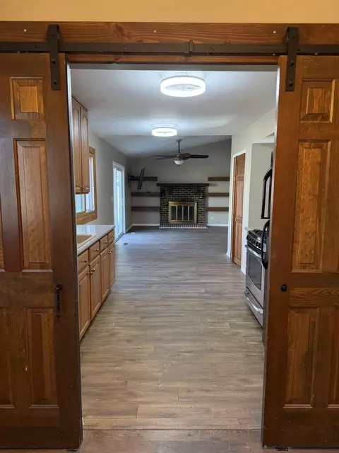 Entry Way - 776 W Appletree Ln, Bartlett, IL 60103 photo 1 of 4