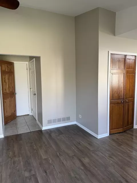 Other - 776 W Appletree Ln, Bartlett, IL 60103 photo 1 of 1