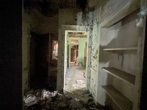 Entry Way - 6606 S Carpenter St, Chicago, IL 60621 photo 1 of 3