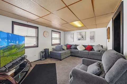 Living - 546 W 115th St, Chicago, IL 60628 photo 3 of 3