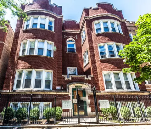 7020 S Paxton Ave #1S, Chicago, IL 60649