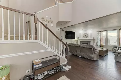 Entry Way - 12513 Blue Iris Ln, Plainfield, IL 60585 photo 2 of 5