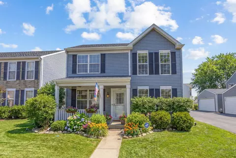 1597 Plum Tree Ln, Aurora, IL 60504