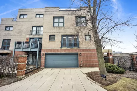 1445 S Clark St, Chicago, IL 60605