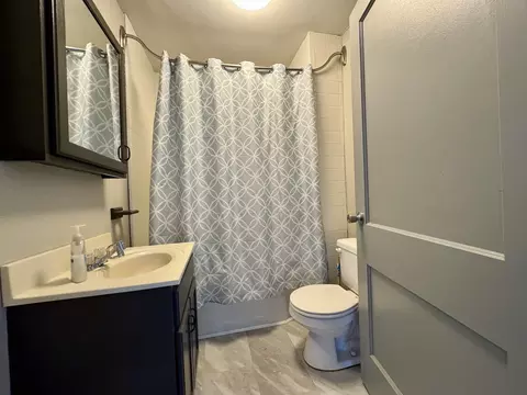 Bath - 103 E North St, Sesser, IL 62884 photo 1 of 1