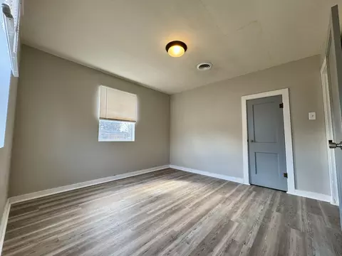 Bedroom - 103 E North St, Sesser, IL 62884 photo 4 of 8