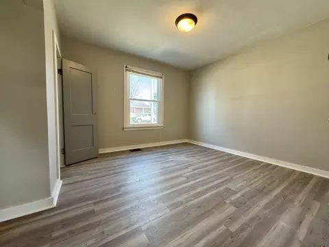 Bedroom - 103 E North St, Sesser, IL 62884 photo 7 of 8