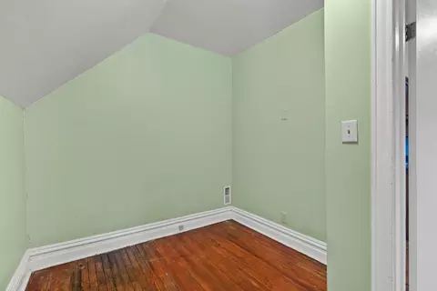 Bedroom - Undisclosed, Chicago, IL 60660 photo 4 of 6