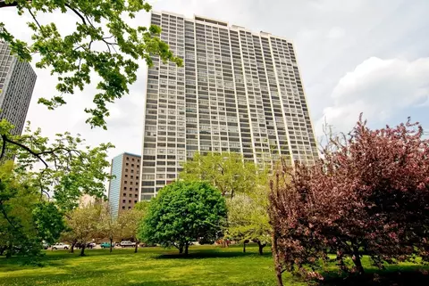 2800 N Lake Shore Dr #712, Chicago, IL 60657