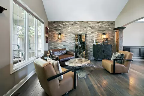 Living - 24905 Chalk Hill Ct, Plainfield, IL 60544 photo 2 of 6