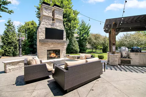 Exterior - 24905 Chalk Hill Ct, Plainfield, IL 60544 photo 6 of 12