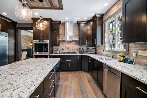 Kitchen - 24905 Chalk Hill Ct, Plainfield, IL 60544 photo 3 of 6
