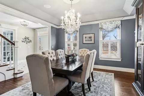 Dining - 123 S Blanchard St, Wheaton, IL 60187 photo 2 of 3