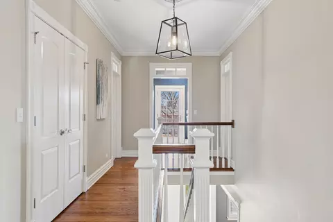 Entry Way - 123 S Blanchard St, Wheaton, IL 60187 photo 4 of 4