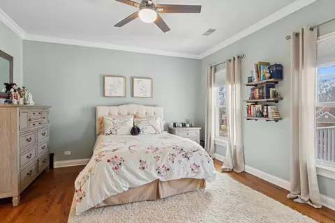 Bedroom - 123 S Blanchard St, Wheaton, IL 60187 photo 4 of 4