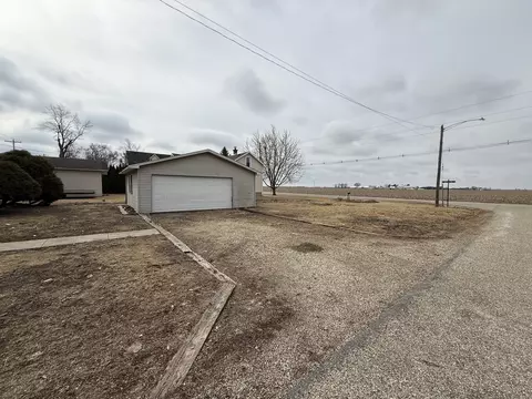 Exterior - 431 W Cedar St, Ladd, IL 61329 photo 2 of 4