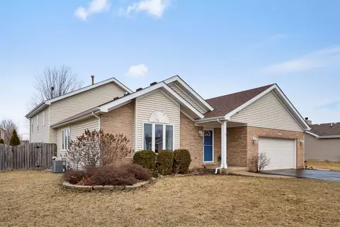 1687 Jennifer Dr, Bourbonnais, IL 60914