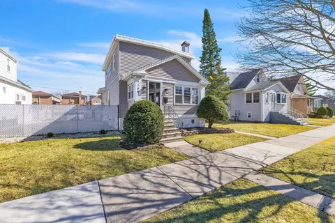 1109 N 12th Ave, Melrose Park, IL 60160