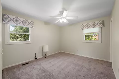 Bedroom - 839 S Curtis Ave, Kankakee, IL 60901 photo 4 of 4