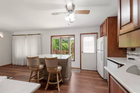 Kitchen - 839 S Curtis Ave, Kankakee, IL 60901 photo 3 of 3